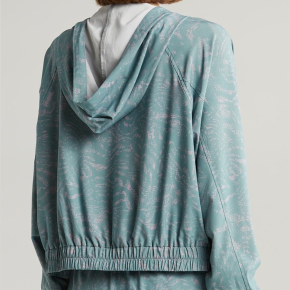 Z by Zella Interval Print Crop Zip-Up Jacket - Picture 2 of 4